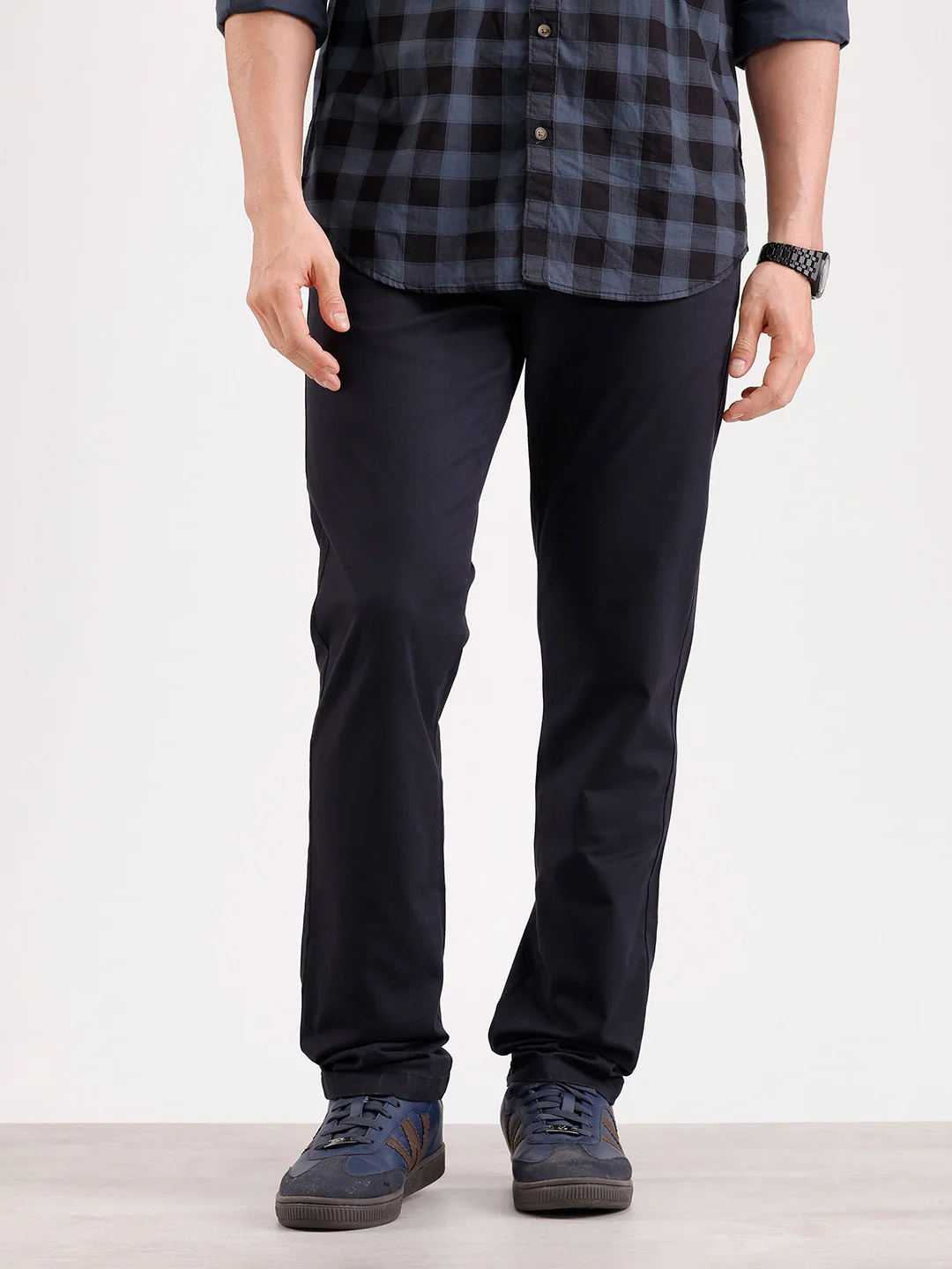 Classic Slim Fit Trouser | Black - Image 6
