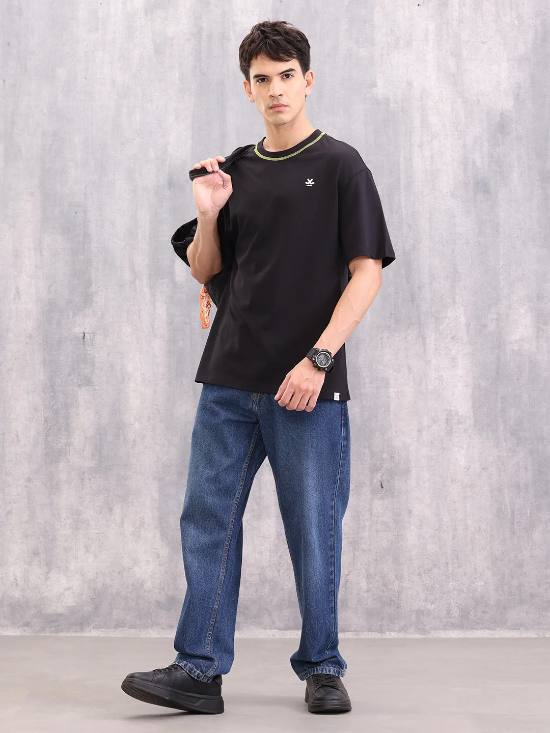 Contrast Flat Lock Detail Oversized Fit T-shirt | Black - Image 2