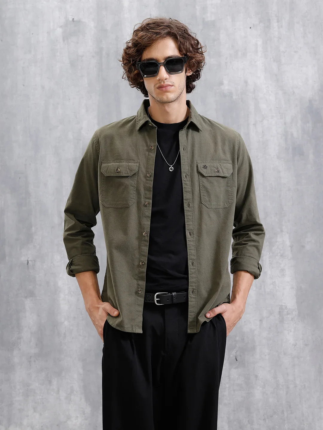 Double Pocket Solid Shirt | Olive