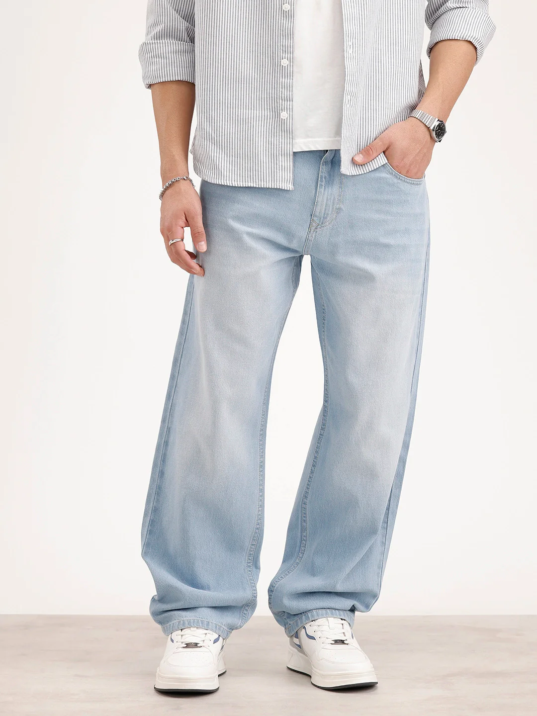 Faded Loose Fit Denim Jeans | Light Blue