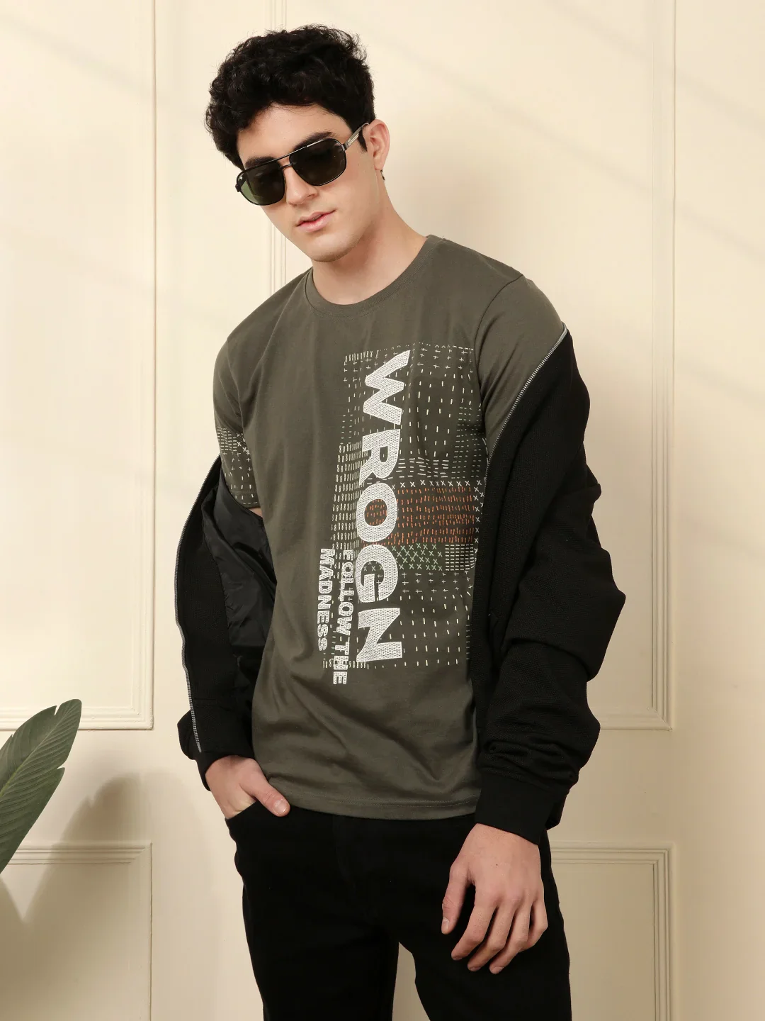 Follow the Madness Printed T-Shirt