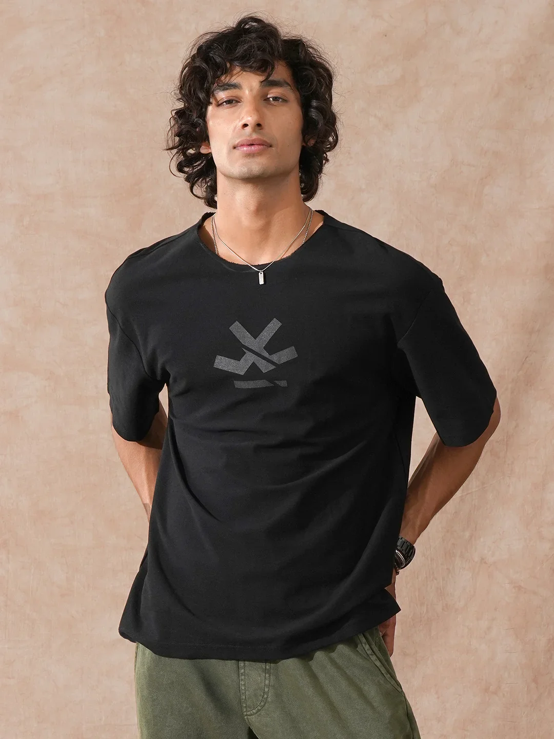 Heavy GSM Raw Edge Collar T-Shirt | Black