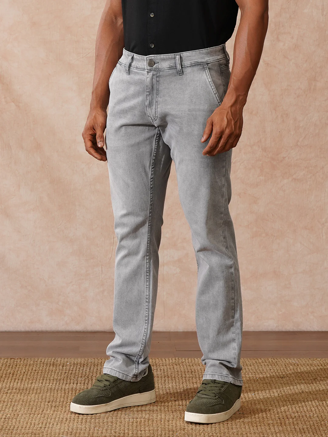Light Fade Straight Fit Jeans | Grey - Image 4