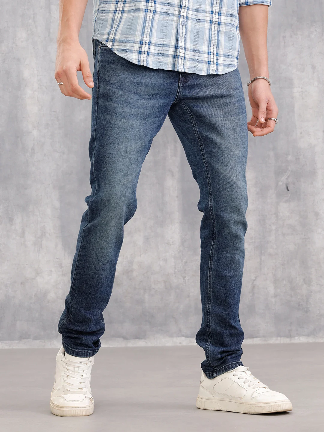 Low Fade Slim Fit Jeans | Blue