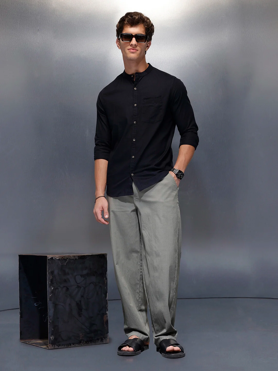 Men's Casual Mandrin Collar Shirt | Navy Blue - Image 2