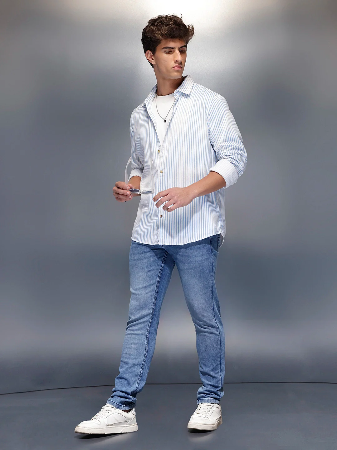 Men's Casual Slim Fit Jeans | Blue - Image 2