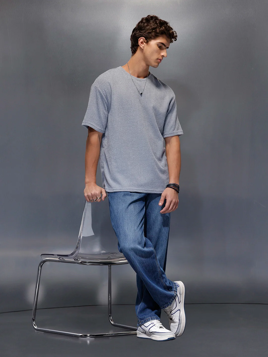 Men's Textured Oversized T-shirt | Grey - Image 2