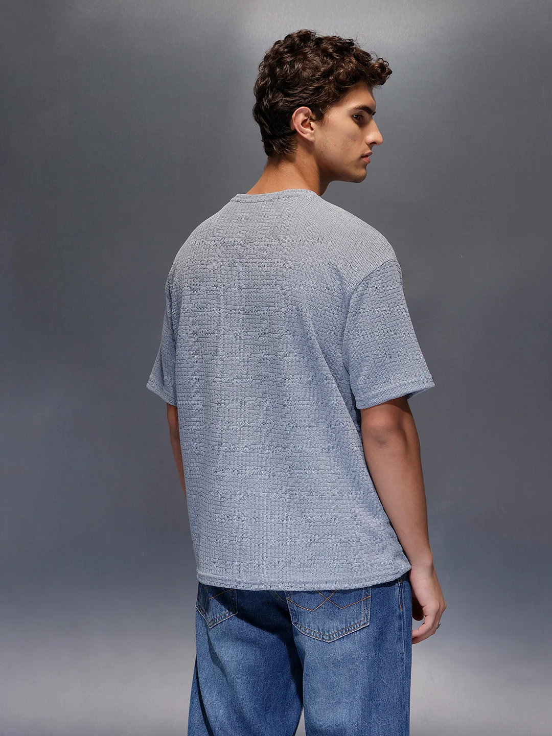 Men's Textured Oversized T-shirt | Grey - Image 3