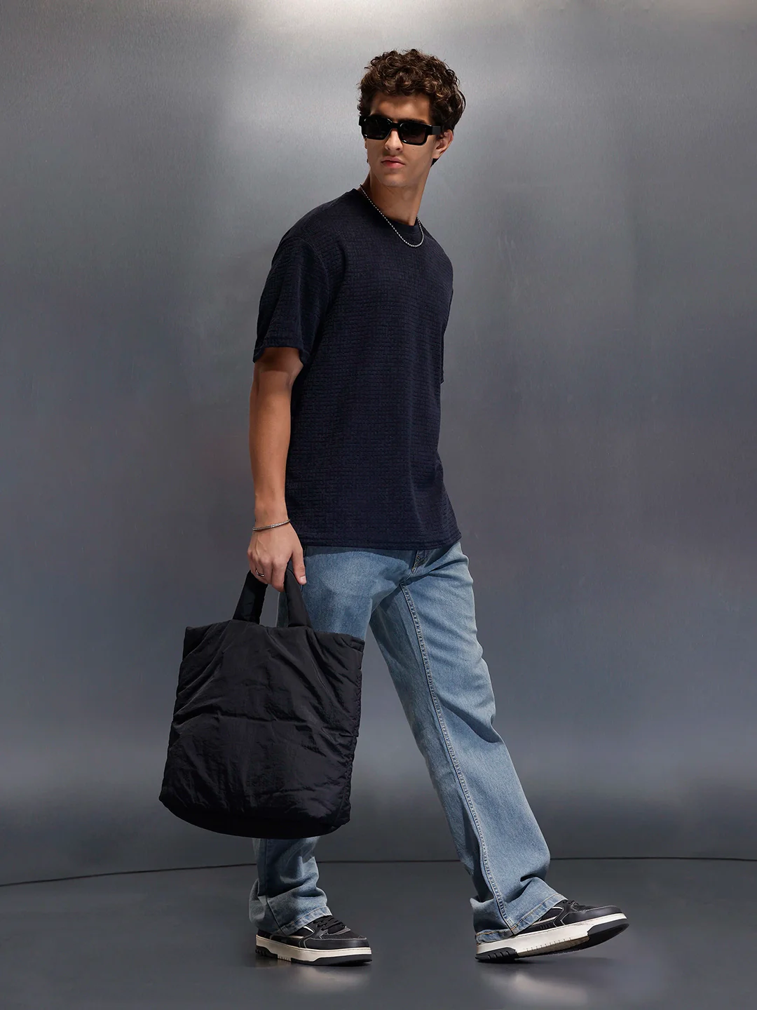 Men's Textured Oversized T-shirt | Navy Blue - Image 2