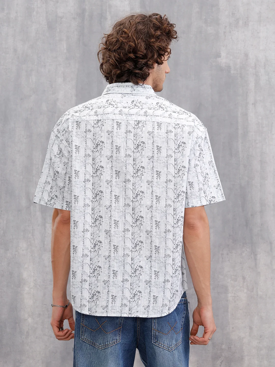 Nature Inspired Tonal Aop In Oversized Fit | White - Image 3