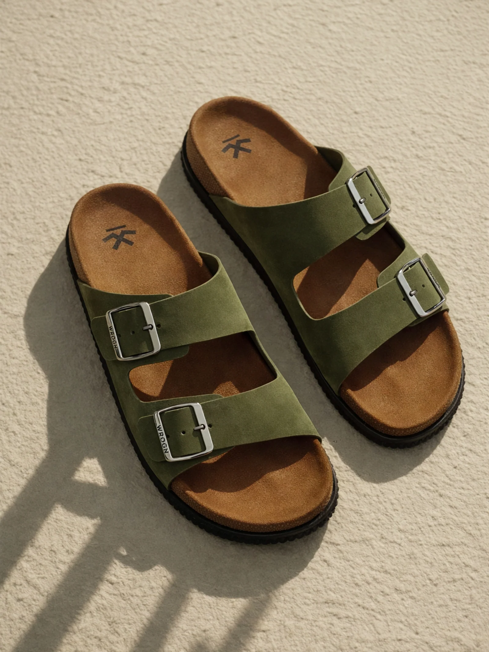 Open footwear | Moss Trail
