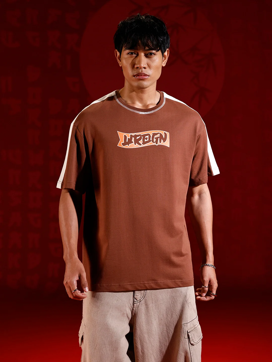 Oversize chest print T-shirt with contrast shoulder and Stitch detail | Brown