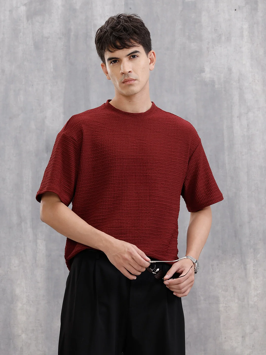Oversized Jacquard Textured Crew Neck T-Shirt | Maroon - Image 5