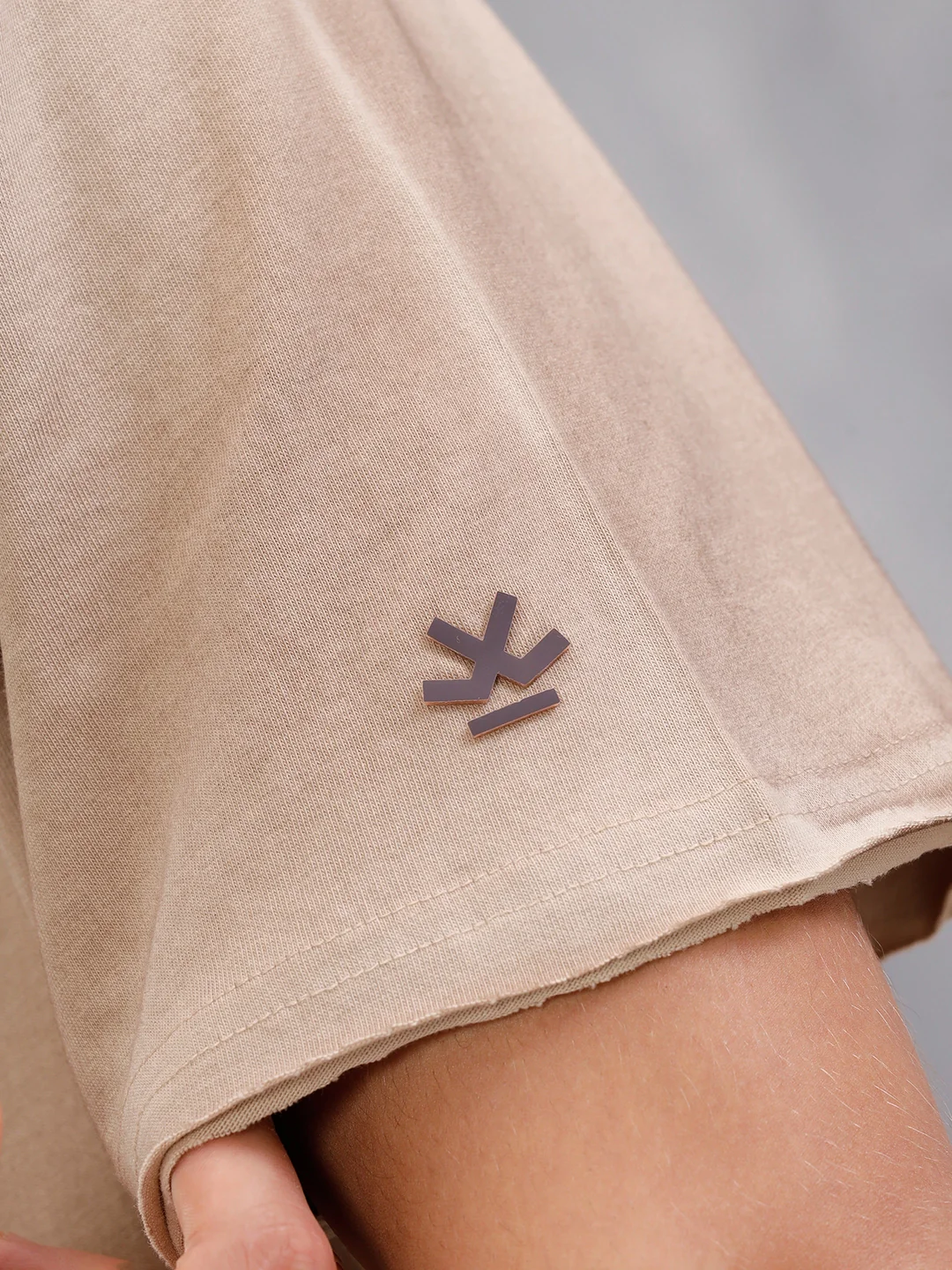 Retro Washed Oversized Fit Tshirt With Back Print | Beige - Image 5