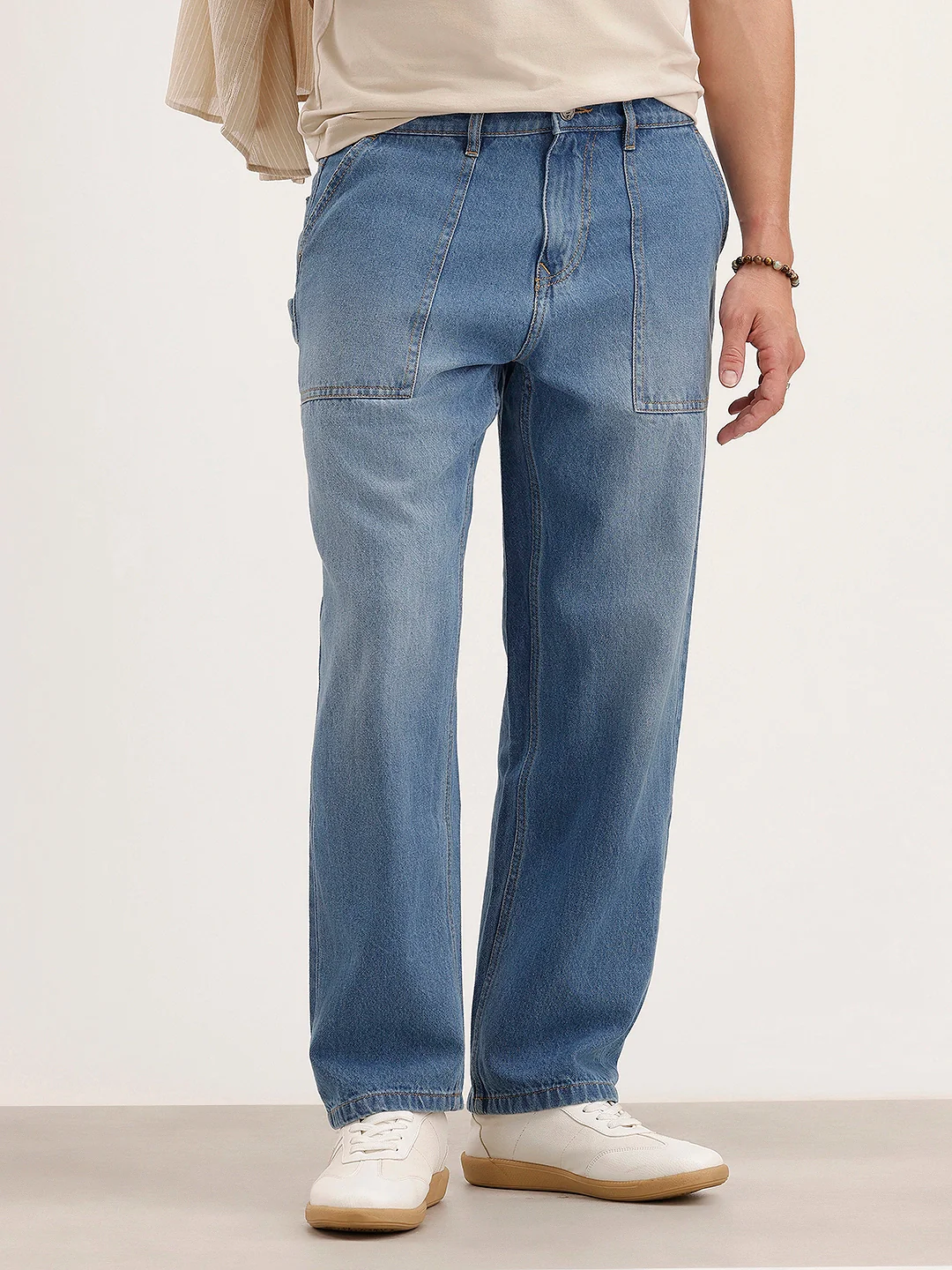 Light Fade Loose Fit Jeans | Blue
