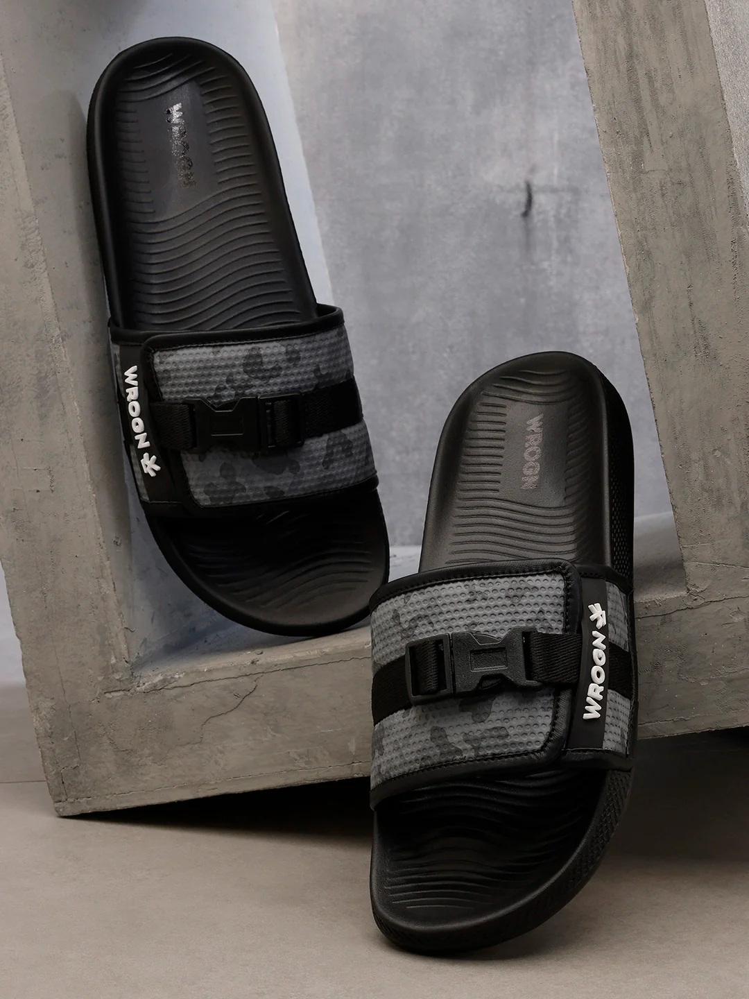 Sliders | Night Camo