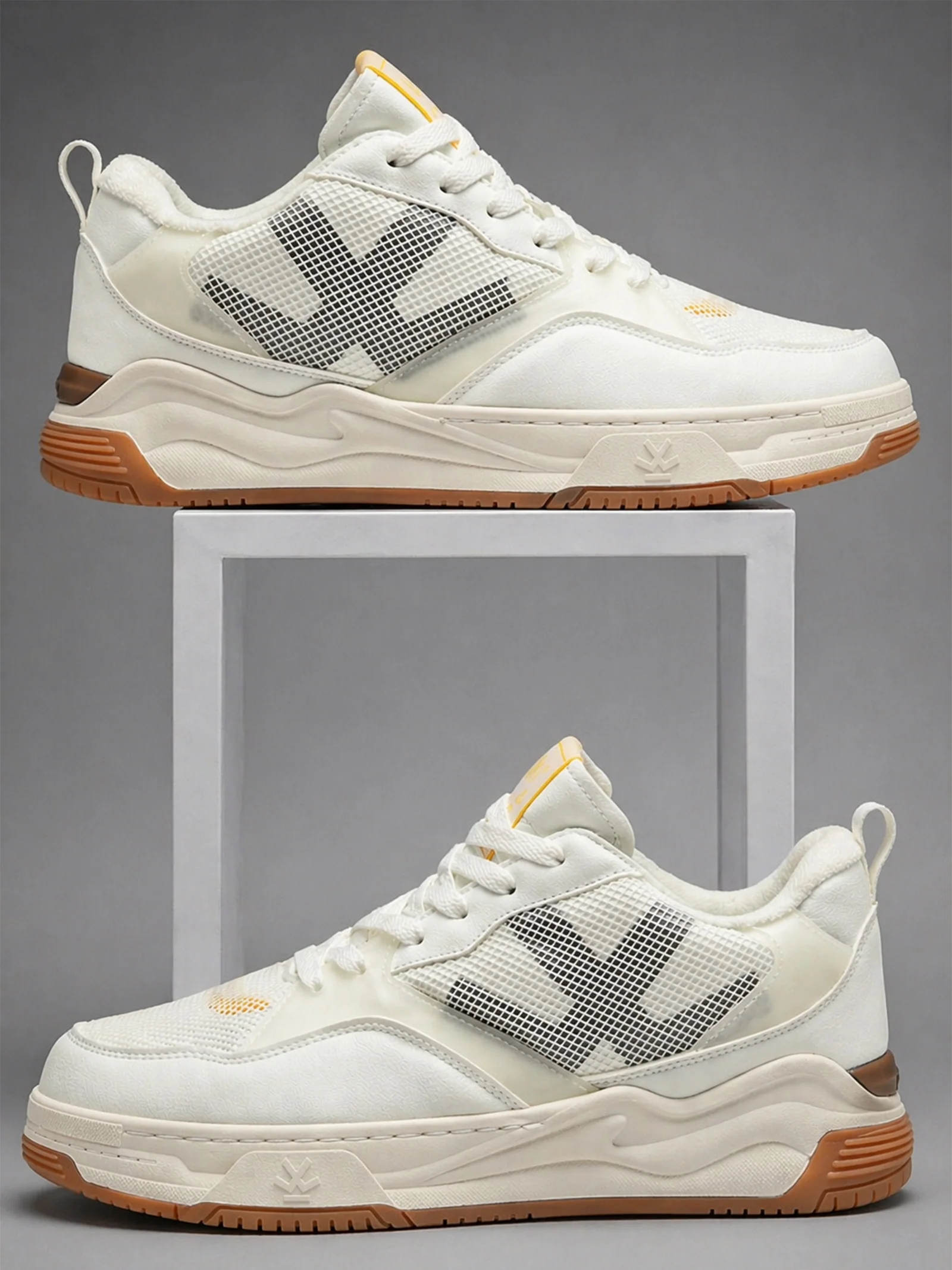 Sneakers | Manhattan Shell