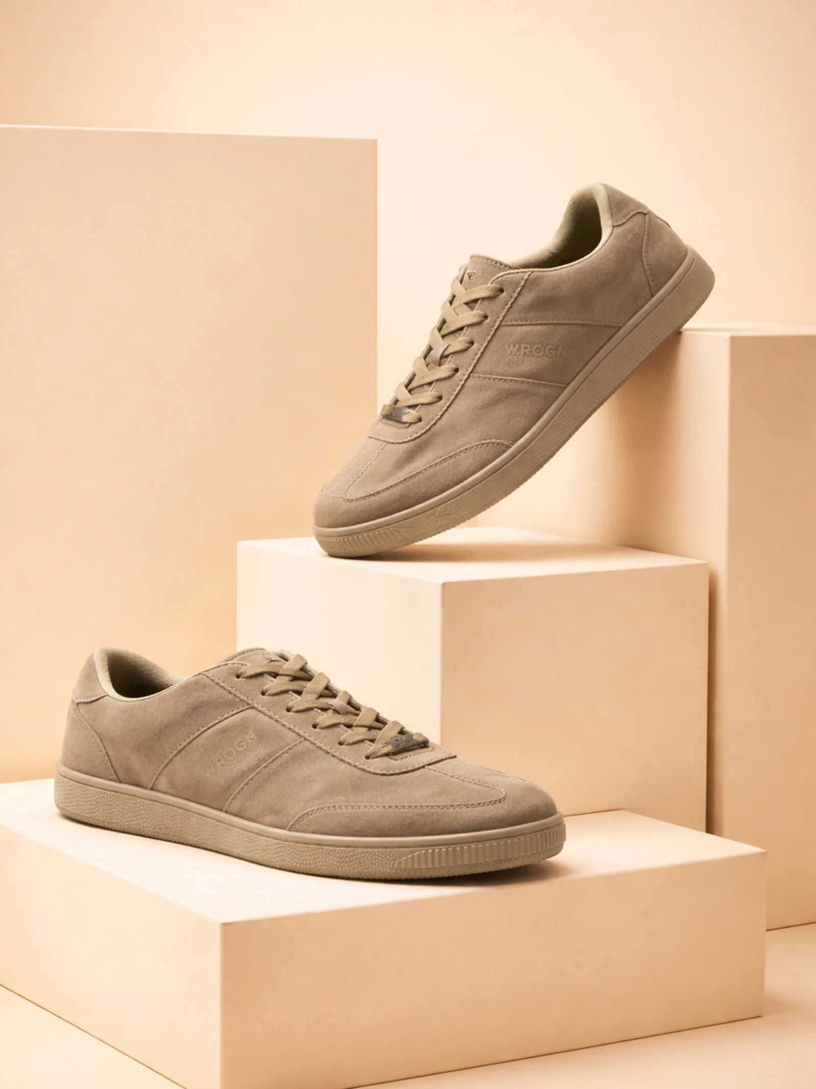 Sneakers | Sazerac Suede Shift