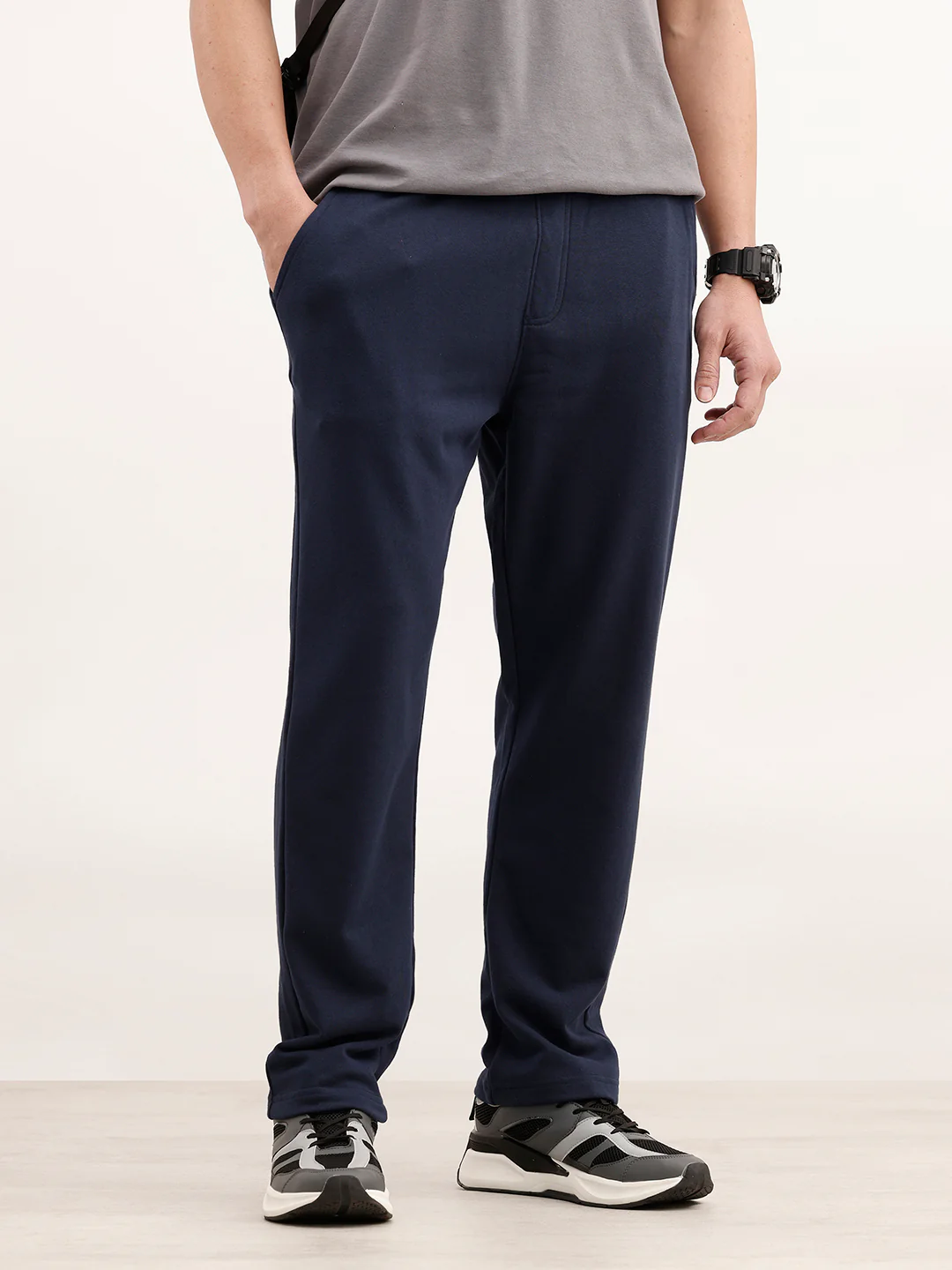 Solid Regular Fit Knitted Jogger | Navy Blue