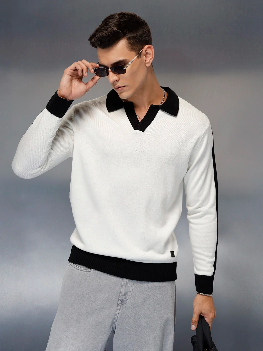 Textured Knit Sweater with Contrast Trim | White